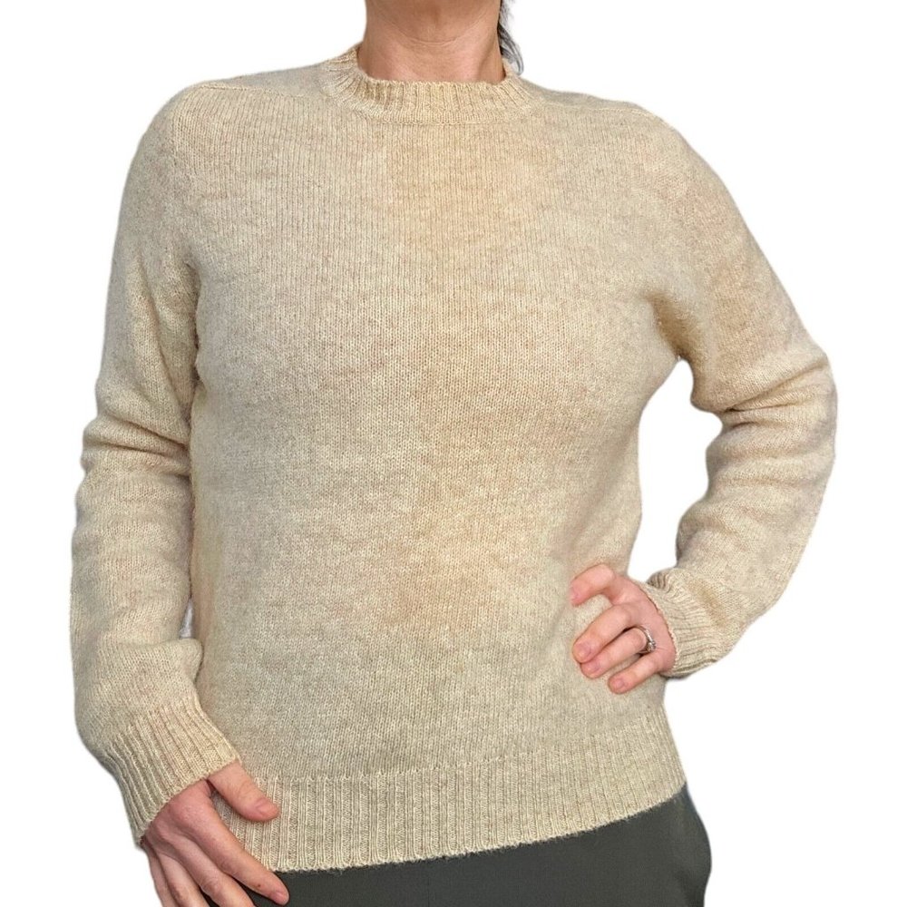 Retro Mens Medium Oatmeal Cream Wool Crewneck Sweater Classic Neutral Minimalist